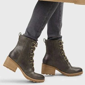 Sorel Cate Lace Bootie - Size 12 - Blackened Brown